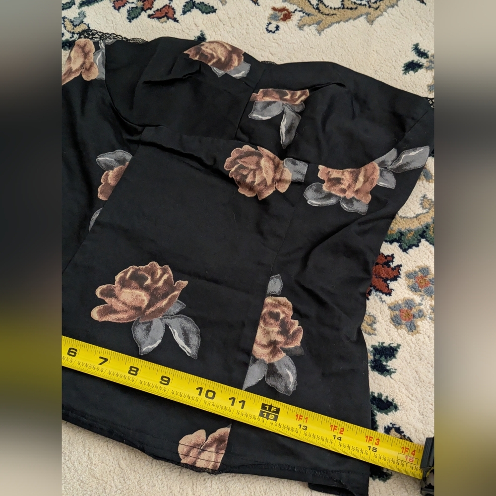 Vintage Y2K White House Black Market, Floral print, corset Style Top, Size 0 - Picture 11 of 12